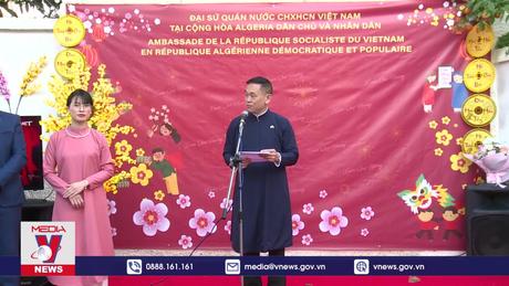 Người Việt xa xứ tưng bừng mừng Xuân quê hương