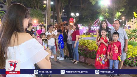 TP.HCM khai Hội Hoa Xuân Tết Giáp Thìn năm 2024