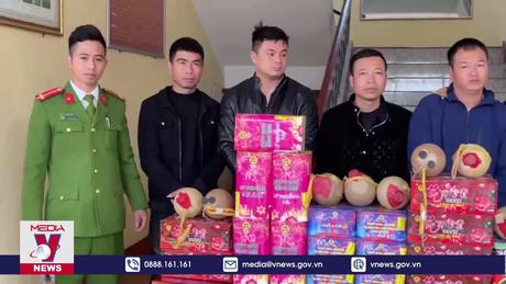 Khởi tố 3 đối tượng buôn bán, tàng trữ pháo nổ