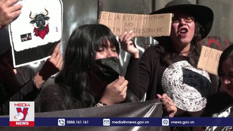 Biểu tình phản đối các cuộc đấu bò tót tại Mexico