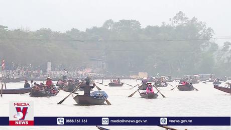 Chùa Hương thành lập hợp tác xã chèo đò