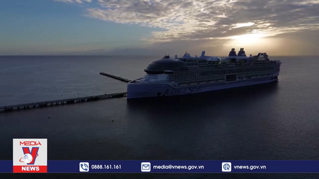 Siêu du thuyền lớn nhất thế giới lần đầu cập cảng Mexico