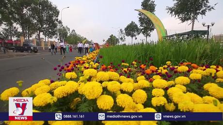 Hậu Giang khai mạc Đường hoa Xuân Giáp Thìn năm 2024