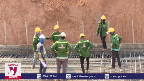 Thi công xuyên Tết tại sân bay Long Thành