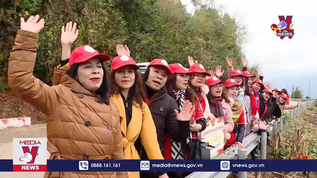 Niềm vui sum họp của kiều bào