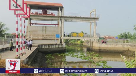 Nước mặn xâm nhập sâu vào nội đồng Long An