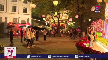 Không khí chờ đón Giao thừa tại Ninh Bình