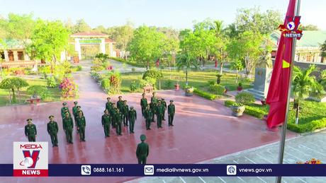 Thiêng liêng Lễ chào cờ đầu năm mới ở đồn biên phòng 