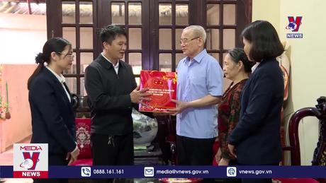 Mở rộng đối tượng chính sách được tặng quà trong dịp Tết 