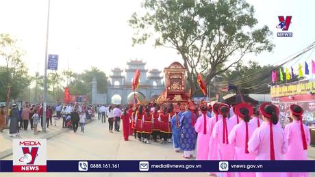 Nhiều lễ hội lớn tại Hà Nội trong tháng Giêng