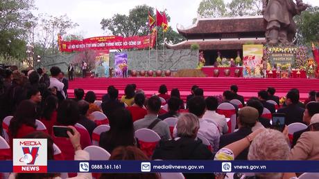 Tưng bừng khai hội Gò Đống Đa