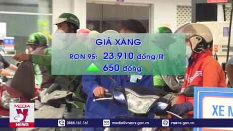 Giá xăng lên gần 24.000 đồng/lít