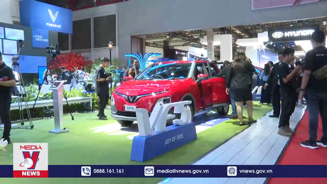 VinFast ký kết hợp tác với 5 đại lý Indonesia