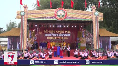 Lễ hội Khai hạ của đồng bào Mường ở Hòa Bình