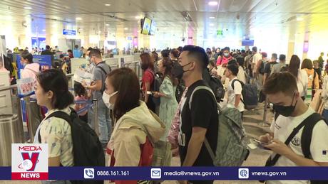 Thủ tướng yêu cầu mở rộng chính sách miễn thị thực