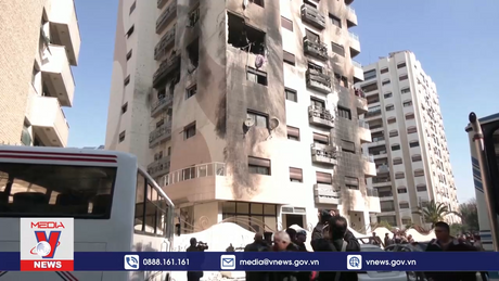 Israel tiếp tục không kích Syria