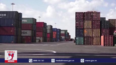 Thương mại toàn cầu đối mặt với thách thức lớn