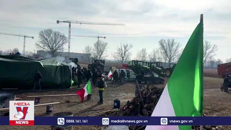 EU đề xuất nới lỏng yêu cầu về môi trường với nông dân