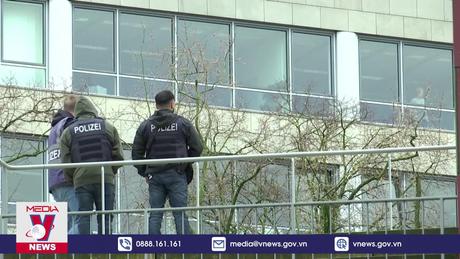 Tấn công bằng dao tại trường học ở Đức
