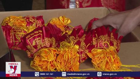 Lễ hội phát lương Đức Thánh Trần tại Hà Nam