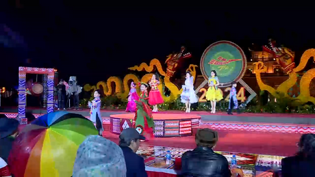 Đêm thơ Việt Nam 2024 “ Bản hòa âm đất nước”