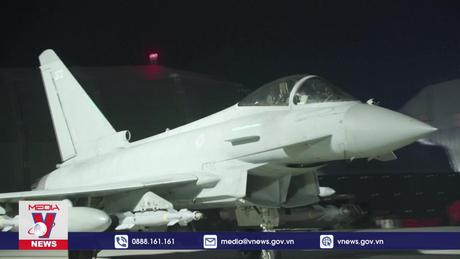 Liên quân Mỹ-Anh tiếp tục không kích Houthi