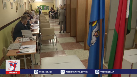 Gần 73% cử tri đi bỏ phiếu tại Belarus