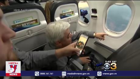 Sốt vé ngắm nhật thực toàn phần qua cửa sổ máy bay