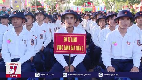 Hơn 1.800 thanh niên Bà Rịa - Vũng Tàu hăng hái lên đường nhập ngũ