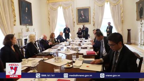 Bộ trưởng Ngoại giao Bùi Thanh Sơn thăm chính thức Ireland