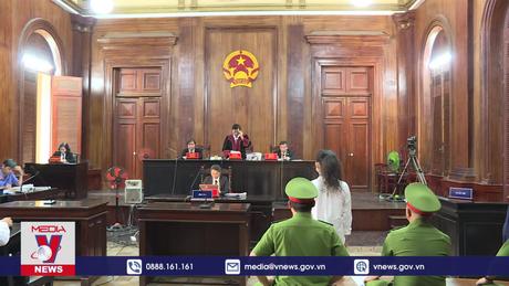 Xét xử vụ “xâm phạm đời tư” bà Nguyễn Phương Hằng