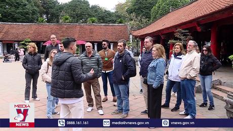 “Cú hích” mới tạo đột phá thu hút khách quốc tế