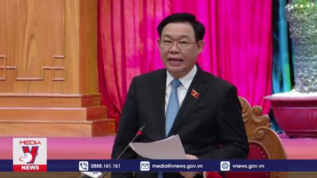 Chủ tịch Quốc hội làm việc với Ban Thường vụ Tỉnh uỷ Bình Định