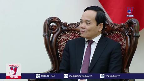 Đề nghị Samsung hỗ trợ Việt Nam đào tạo kỹ sư ngành bán dẫn