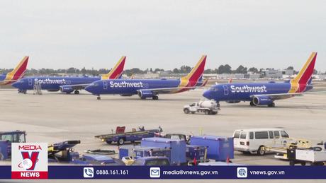 Khi hàng không quay cuồng với bài toán chi phí