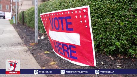 Thêm một ứng cử viên đảng Dân chủ Mỹ từ bỏ cuộc đua