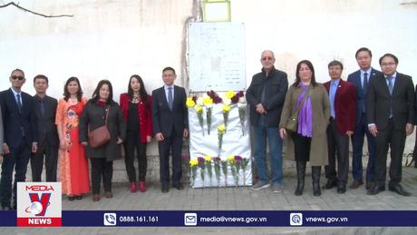 Tưởng niệm các nhà báo Algeria hy sinh ở Việt Nam