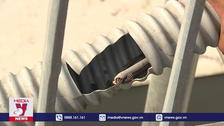 Hàng loạt cây cầu ở TP.HCM bị mất cắp dây kết nối camera