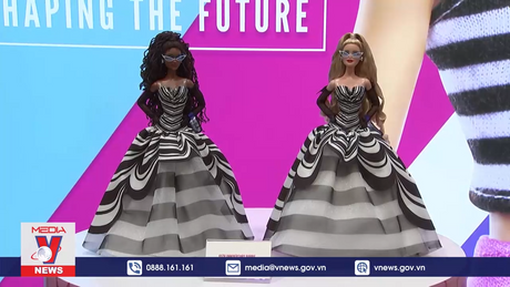 Búp bê Barbie đón sinh nhật lần thứ 65