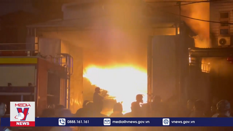 Cơ bản khống chế được vụ cháy xưởng nhựa ở Hưng Yên
