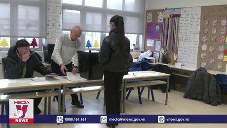 Bồ Đào Nha tiến hành tổng tuyển cử trước thời hạn