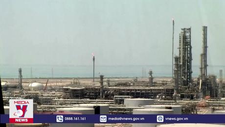 Tập đoàn dầu khí hàng đầu thế giới giảm mạnh lợi nhuậ