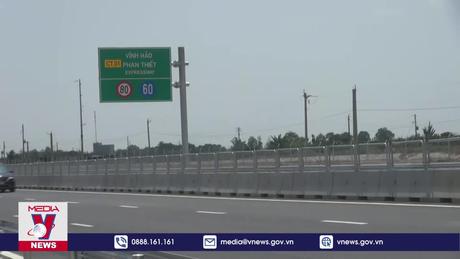 Xử nghiêm tình trạng tự ý tháo dỡ hàng rào trên cao tốc