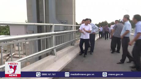 Kiểm tra phòng, chống hạn mặn tại Bến Tre