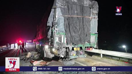 Khắc phục hậu quả vụ tai nạn tai nạn trên cao tốc Cam Lộ - La Sơn 