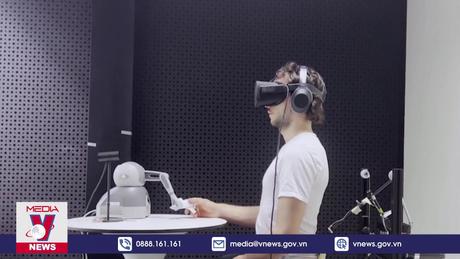 Sử dụng robot tìm kiếm liệu pháp trị bệnh Parkinson