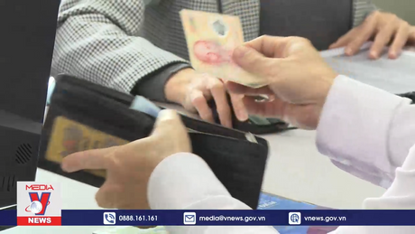 Phí giữ chỗ lớp 10 nên tránh mỗi trường 1 kiểu