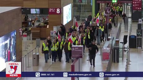 Sân bay Đức tê liệt vì làn sóng đình công mới