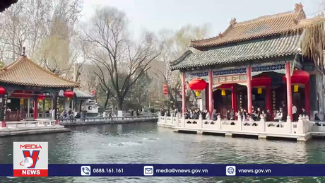 Thăm Công viên Báo Đột Tuyền tại Sơn Đông, Trung Quốc