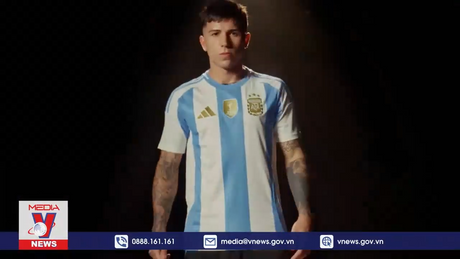 Argentina ra mắt áo đấu tôn vinh ngôi vô địch World Cup